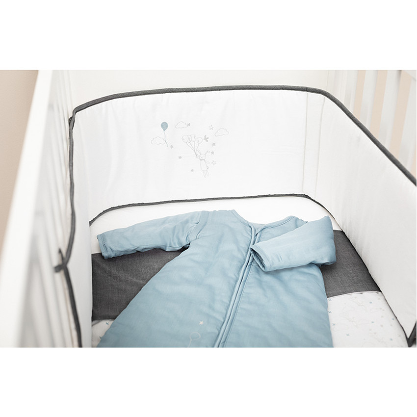 Βαμβακερή πάντα κούνιας με φιογκάκια και εμπριμέ πίσω πλευρά 