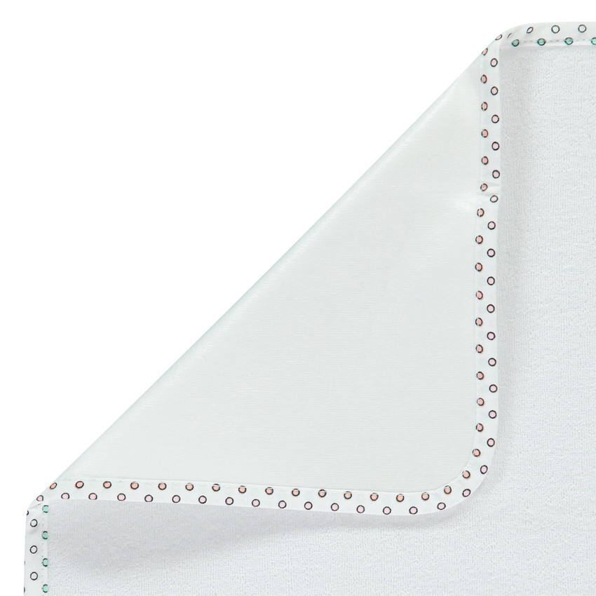 Alèse de lit en éponge à motif brodé 40 x 60 cm 