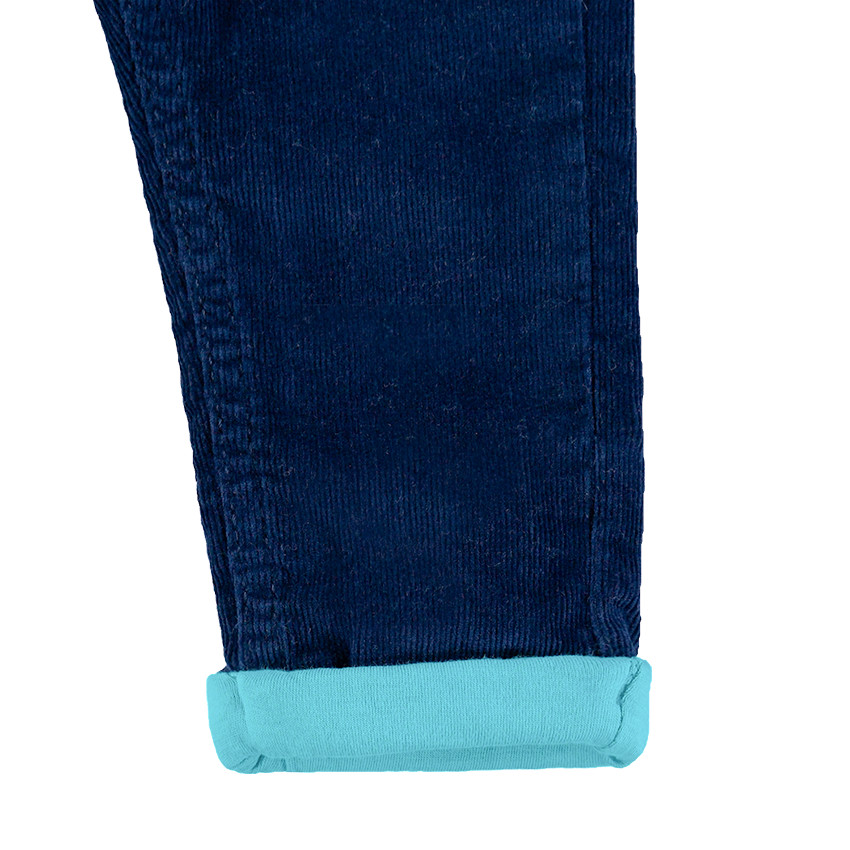 Βελούδινο παντελόνι με ζέρσεϊ επένδυση και ελαστικές ριγέ τιράντες 