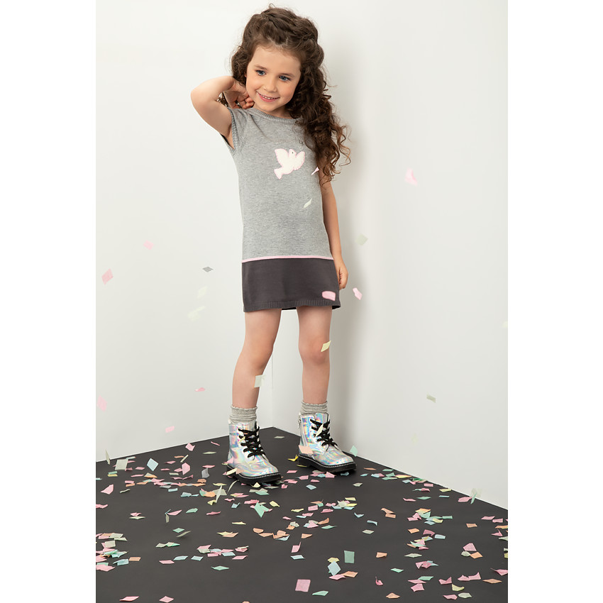 Κοντομάνικο φόρεμα πλεκτό με μπάλωμα με πουλάκι μπροστά 