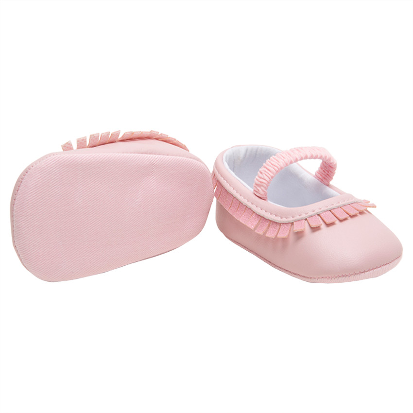 Μαλακά παπουτσάκια με μπαρέτα και μεταλλιζέ κρόσσια 