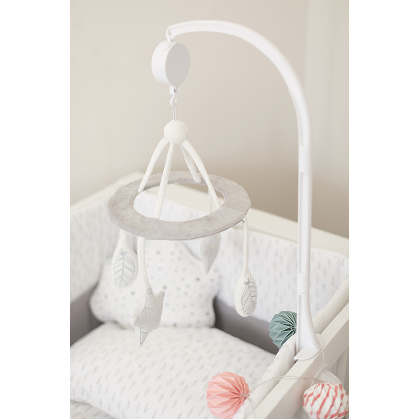 Μουσικό μόμπιλε με κρεμαστά παιχνιδάκια από βελουτέ ύφασμα 