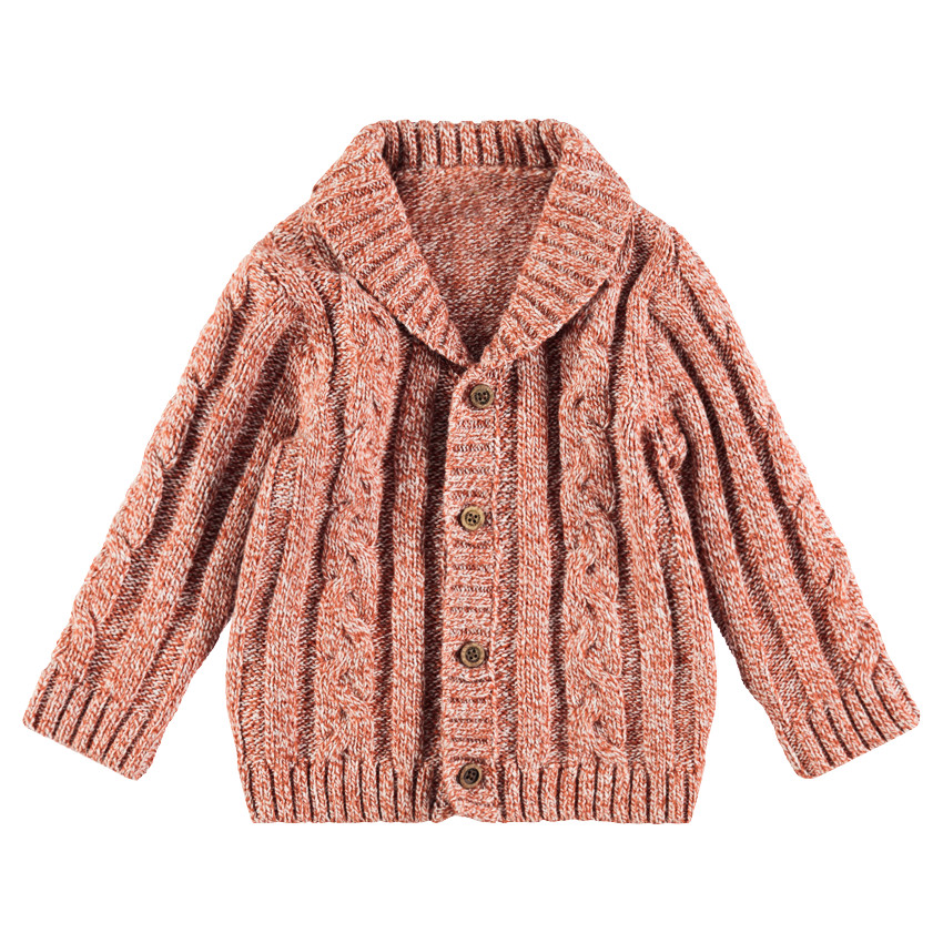 Πλεκτή χοντρή ζακέτα με διαφορετικές πλέξεις 