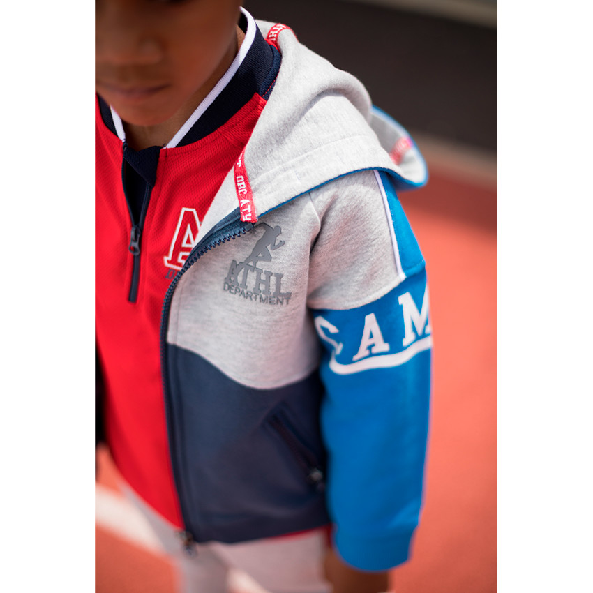 Φανελένια ζακέτα με κουκούλα, στάμπες και τσέπες με φερμουάρ 