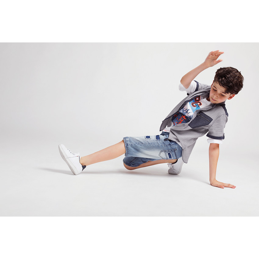 Παιδικά - Τζιν βερμούδα με μπαλώματα και αφαιρούμενη ζώνη 