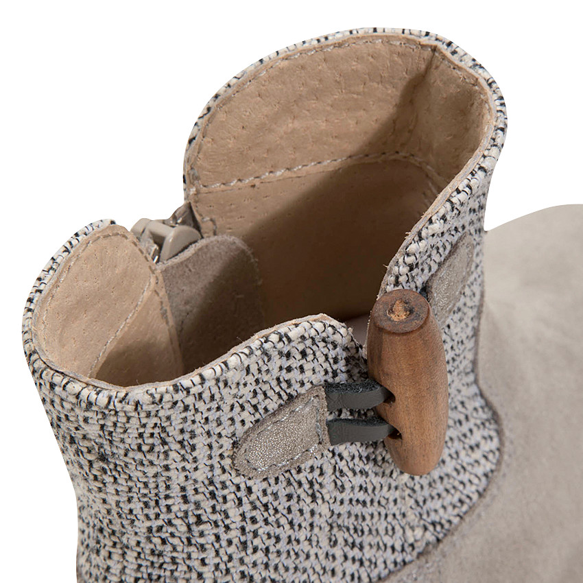 Μποτίνια από δέρμα με φάσα τυπωμένο ύφασμα 