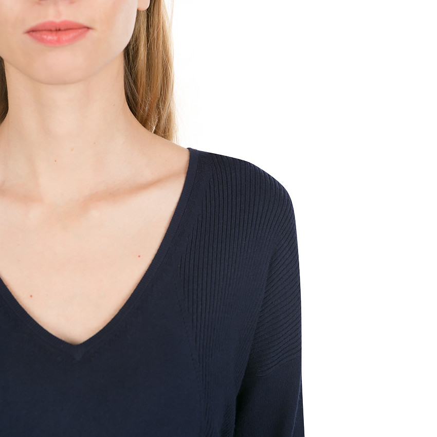 Λεπτό πλεκτό πουλόβερ εγκυμοσύνης με V 