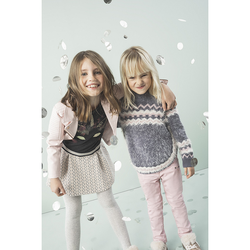 Slim παντελόνι σε απαλό ροζ με αφαιρούμενη ζώνη σε σχέδιο πλεξίδα 