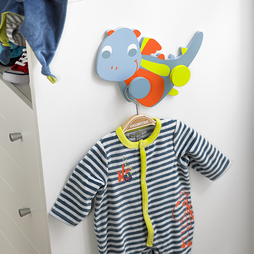 Patère en bois forme dragon  