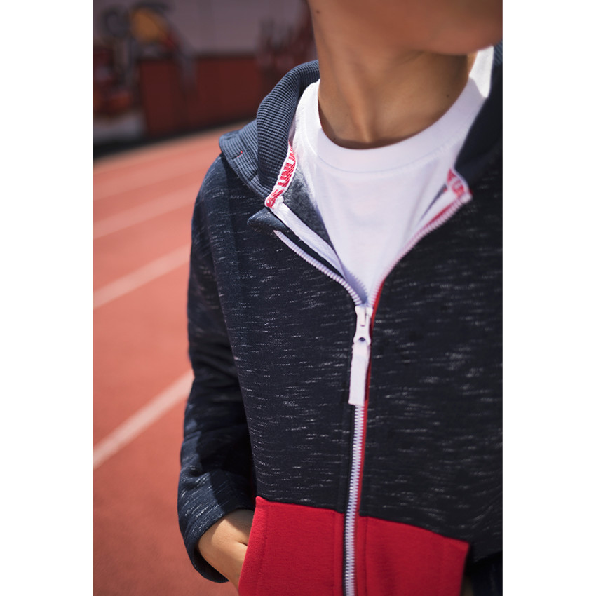 Παιδικά - Δίχρωμη φανελένια ζακέτα με διακοσμητικό ρέλι και τυπωμένη κουκούλα 