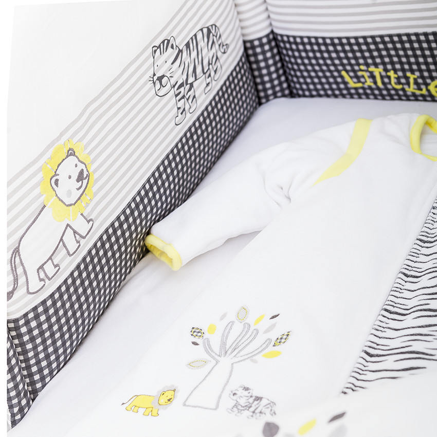 Tour de lit ouatiné avec animaux printés 