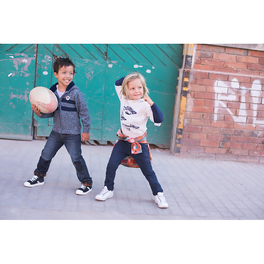 Μακρυμάνικη μπλούζα 2 σε 1 με κουκούλα και στάμπα ιπτάμενους δίσκους 